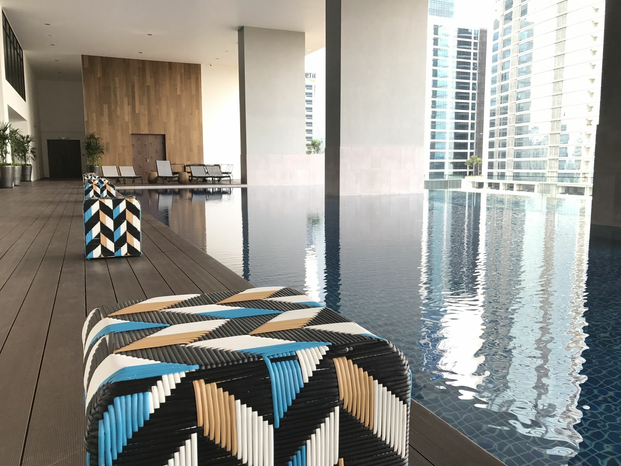 Готель Alila Bangsar Куала-Лумпур Екстер'єр фото The Sky Pool at The Landmark