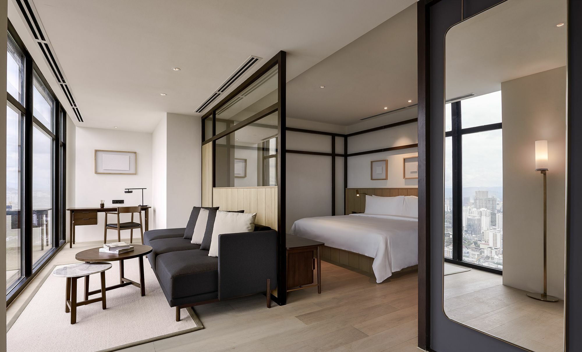 Готель Alila Bangsar Куала-Лумпур Екстер'єр фото A suite at the Ritz-Carlton, Tokyo